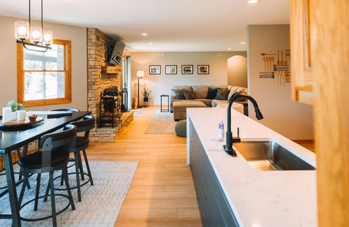 Creola Cabin | The Grounds at Hocking Hills