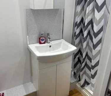 Chatham Apartment | The Guest House