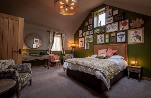 Icklingham Hotel | The Guinness Arms