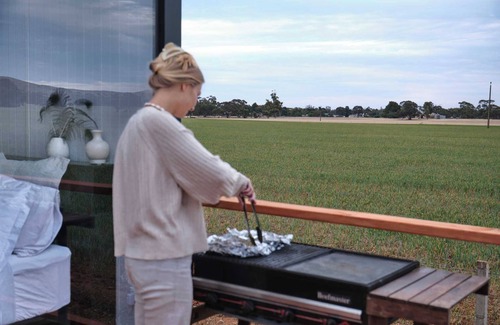 Hallett House | The Gums Cottage by Tiny Away