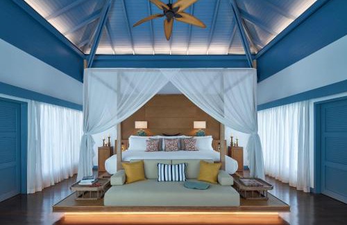Meradhoo Hotel | The Halcyon Private Isles Maldives, Autograph Collection