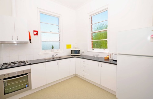 South Bathurst Hotel | The Hallows Accommodation