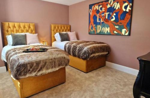 Knott End-on-Sea Apartment | The Hamilton Luxury Let-The Duke