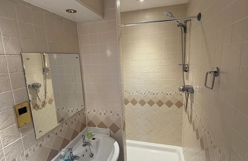 Barrow-in-Furness Hotel | The Harbour Inn