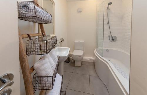 Levens Hotel | The Hare and Hounds, Levens