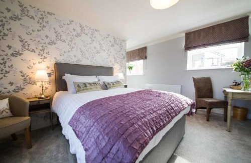 Levens Hotel | The Hare and Hounds, Levens