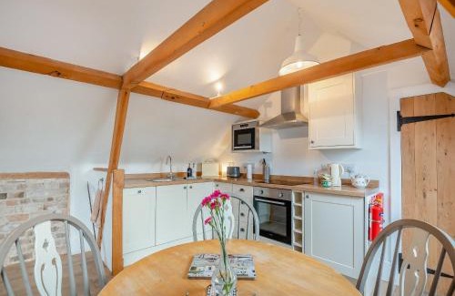 Blaisdon House | The Hay Barn - Ukc4135