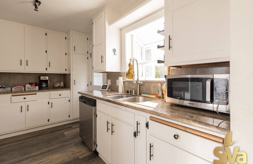 Fairview House | The heart of the Bay Area