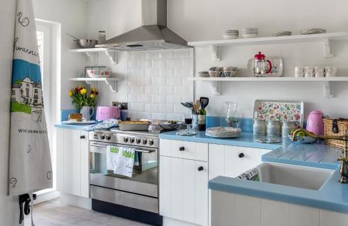 Newby Bridge House | The Hedgehog-Uk46923