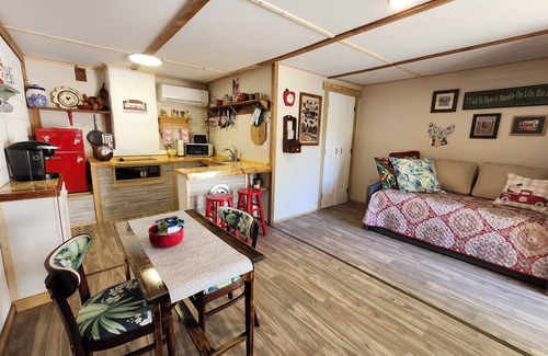 Sanford House | The Hen House on Broadway