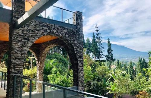 Megamendung Villa | The Hidden Hills Villa