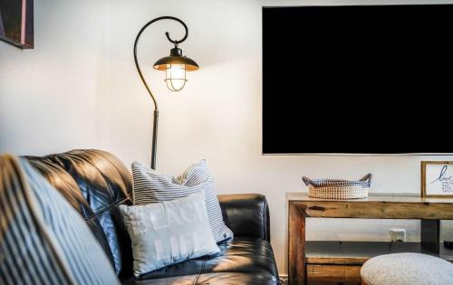 Lake Geneva House | The Hideaway at Hayloft Lodge - Chic & Unique Stay