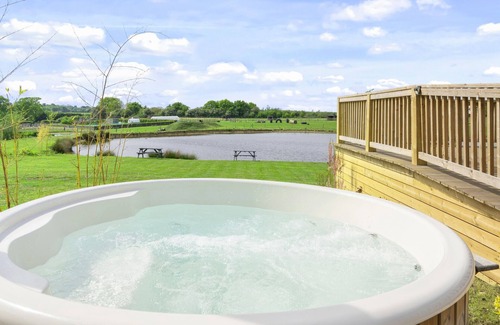 Hertford Ski Chalet | The Highland Camping Pod