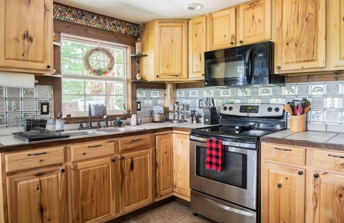 Lake Toxaway House | The Hikers Treehouse , The Hikers Treehouse!!