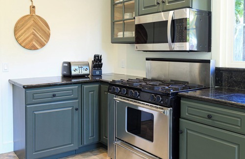 Patricks Point Hotel | The Historic Schoolhouse Inn