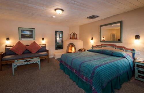Taos Hotel | The Historic Taos Inn