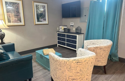 Morgan City Apartment | The Hive in Cajun Country 🐝