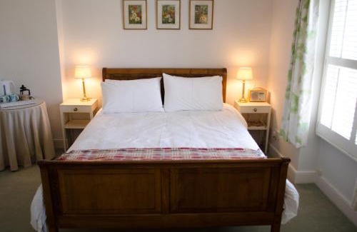 Uppingham Bed & Breakfast | The Hollies Bed and Breakfast