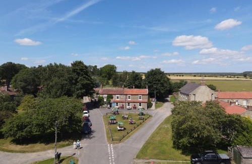 Levisham Hotel | The Horseshoe Country Inn