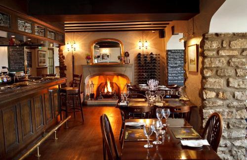 Levisham Hotel | The Horseshoe Country Inn