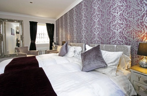 Eddleston Hotel | The Horseshoe Inn