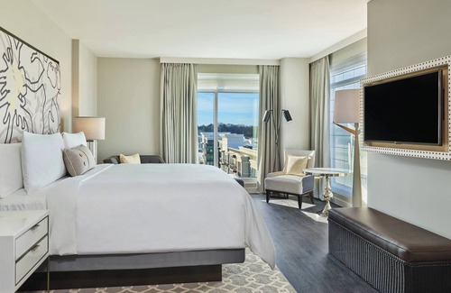 Alpharetta Hotel | The Hotel at Avalon, Autograph Collection