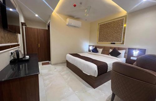 Allahabad Hotel | The Hotel Sundaram Continental