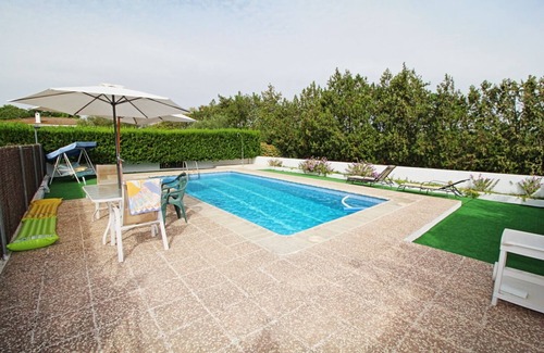 Carmona Villa | The house