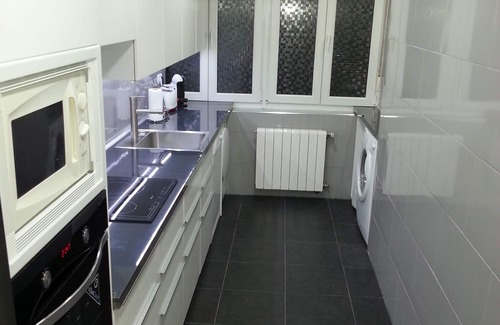 Gijon Apartment | The House of Alba (VUT 499 AS)