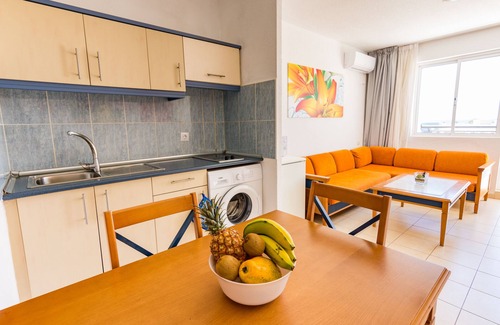 Morro Jable Apartment | The House of Nonni Ventura - ocean view, 250 m from ocean, pool, Wi-Fi, aircon