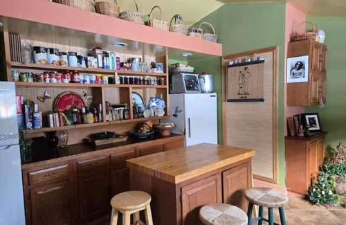 Wardsboro House | The House on the Hill, looking over the beautiful green mountains of Vermont.