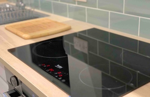 Welford House | The Hughenden Townhouse | Free Parking | WiFi