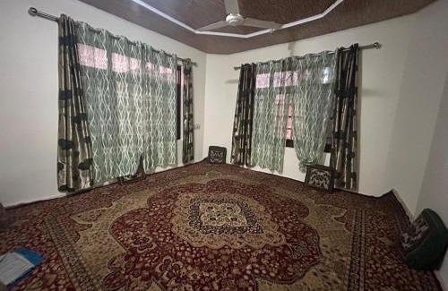 Srinagar House | The Humble Abode