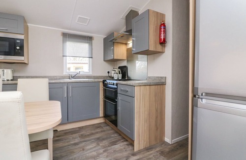 Bucks Cross Cottage | THE HUT (DEVON COUNTRY 5), family friendly in Bucks Cross, Bideford