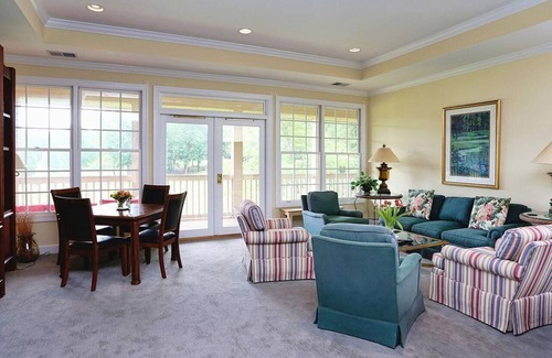 Chapel Hill Hotel | The Inn at Governors Club