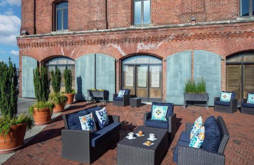 Fells Point Hotel | The Inn at Henderson's Wharf, an Ascend Collection Hotel