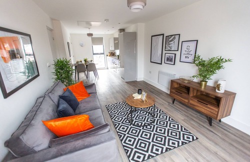 Salford Apartment | The Interchange - 2-bed - Brand New - Central