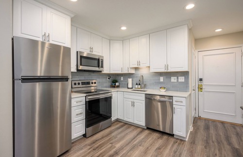 Palmetto Dunes Apartment | The Islander- Luxurious property 2 Bedroom, 2 Bath with Beach Access