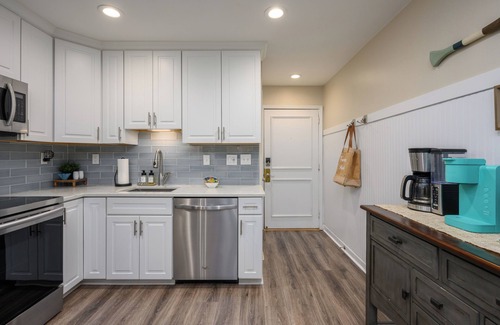 Palmetto Dunes Apartment | The Islander- Luxurious property 2 Bedroom, 2 Bath with Beach Access