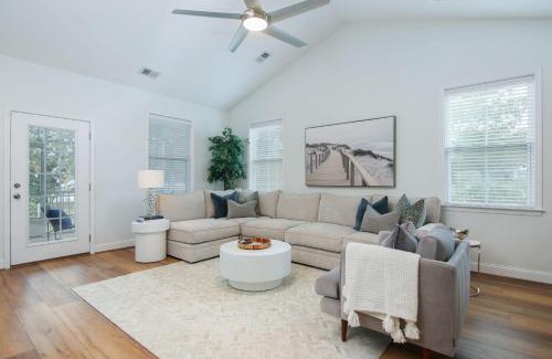North Charleston House | The Jade Park Circle Mins to Dwtn and Beaches