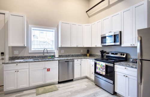 Biloxi Apartment | The Josette Room in Downtown Biloxi