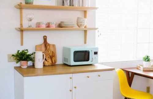 Redlands Apartment | The Juniper Suite: Redlands Smart Home & Courtyard