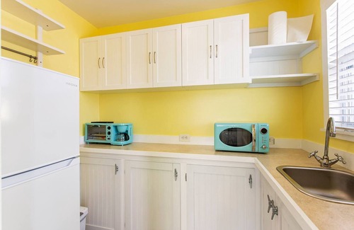 New Port Richey Estates House | The Keys Bungalow On The Cotee River