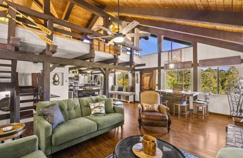 Crestline House | The Lake Chalet