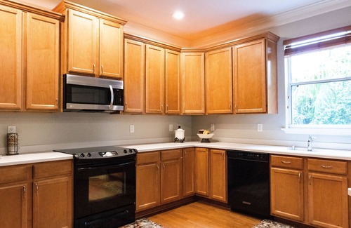 Lakeland House | The Lake Morton Colonial Lakeland Historic District - 3BR/2.5Bath