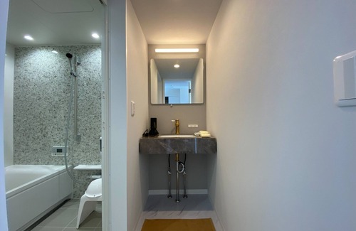 Arao Apartment | THE LAND HOTEL L8 /Arao Kumamoto