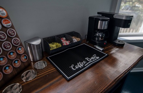 Atchison House | The Landing is a Cheerful 3 bedroom 2 bath home!