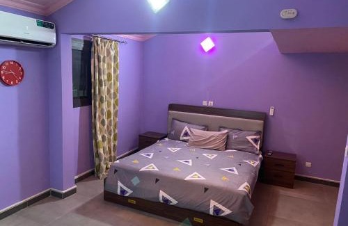 Yopougon House | THE LANDING LODGE-ABIDJAN