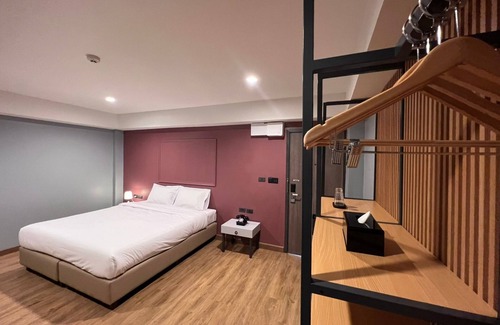 Ayutthaya Hotel | The Lima Place