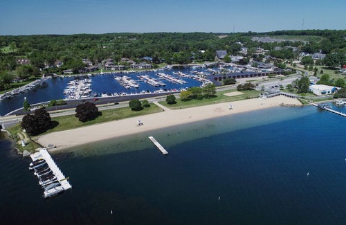 Fontana House | The Little Farm Fontana